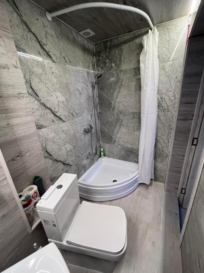 Gray Hotel Chişinău Esterno foto