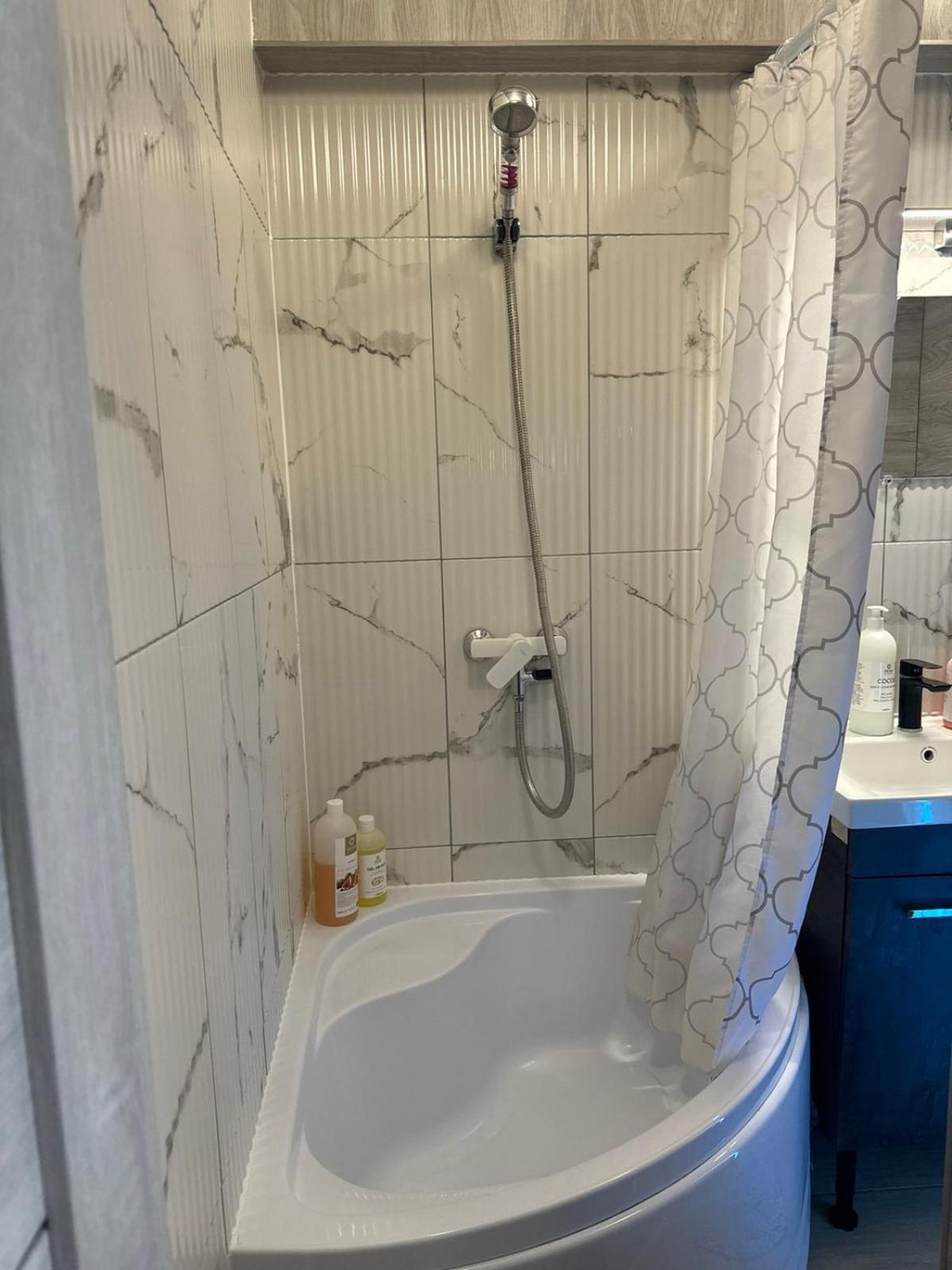 Gray Hotel Chişinău Esterno foto